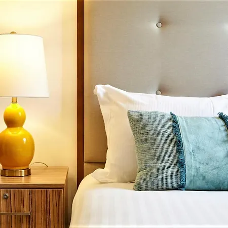 Berkeley Square Pads