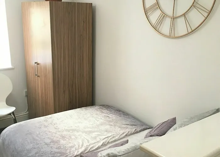 Berkeley Square Pads