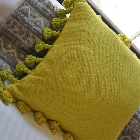 Berkeley Square Pads