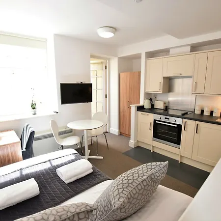 Berkeley Square Pads