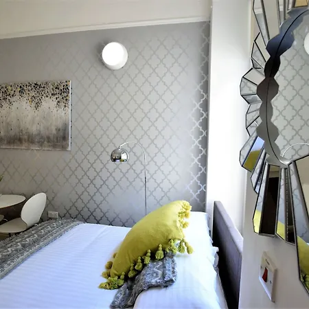 Berkeley Square Pads *