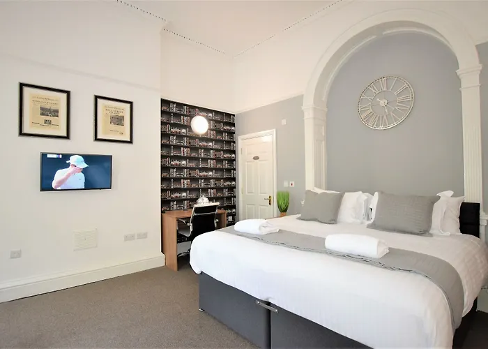 Berkeley Square Pads *