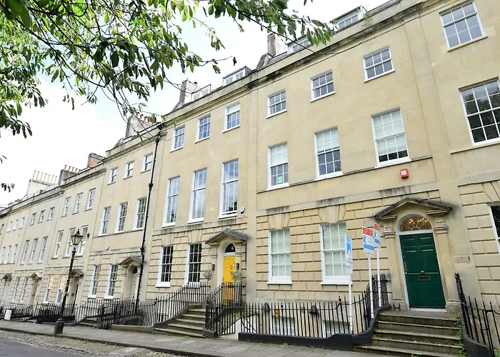 아파트 Berkeley Square Pads *