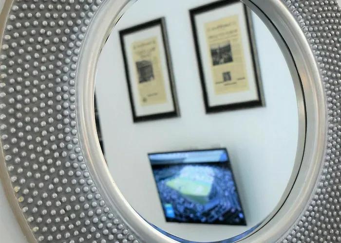 Berkeley Square Pads * 布里斯托