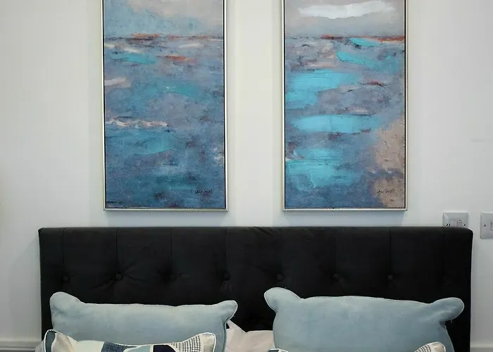 Berkeley Square Pads 브리스틀