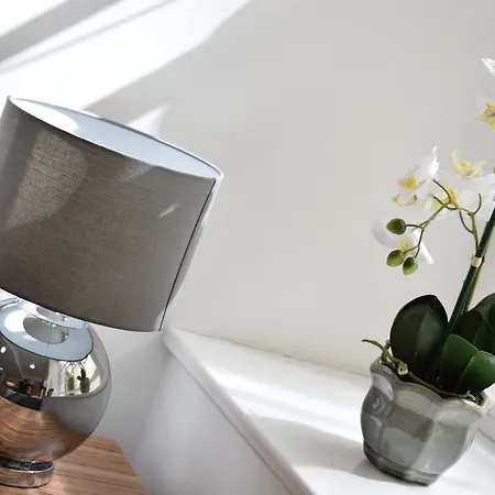 Berkeley Square Pads 布里斯托