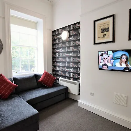 Berkeley Square Pads