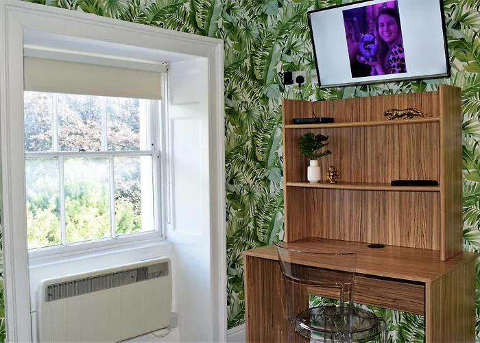 Berkeley Square Pads Апартаменти Бристоль